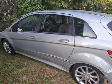 mercedes classe B 200