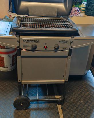 Campingaz Compact Gas Grill with Two Burners, 100 