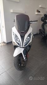 Kymco xciting R 300