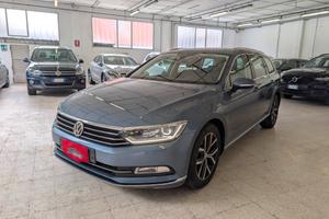 Volkswagen Passat Variant 2.0 TDI DSG Highline Blu