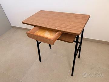 Banco da scuola vintage