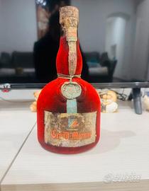 Liquore grand marnier in velluto anni 70