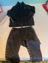 Tuta kappa nera e oro