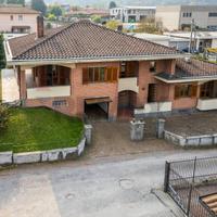 Villetta bifamiliare - Mesenzana