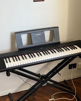 Yamaha Piaggero NP-15B – 61 tasti + supporto