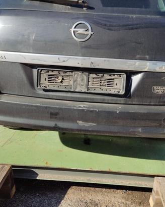 Paraurti posteriore OPEL ASTRA H del 2005