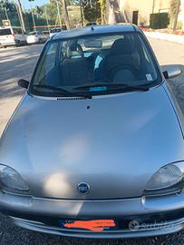 Fiat 600  Anno 2001