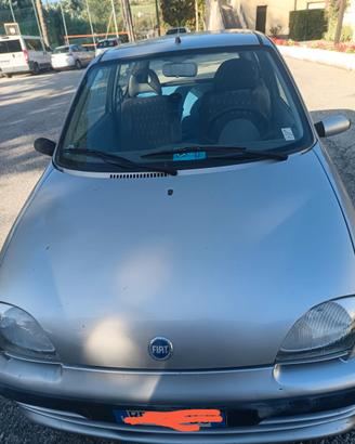 Fiat 600  Anno 2001