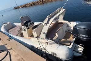 NUOVA JOLLY PRINCE 25 (7,80) YAMAHA 250 elettronic