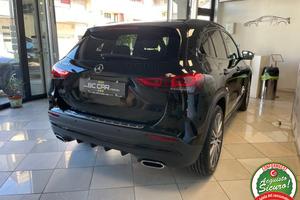 MERCEDES-BENZ GLA 200 d Auto Premium AMG *TETTO*
