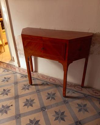 Consolle in noce