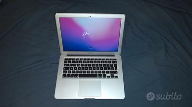 MacBook Air 13" A1466 (MQD32T/A), Intel i5 8GB RAM