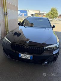 BMW 520 XDRIVE