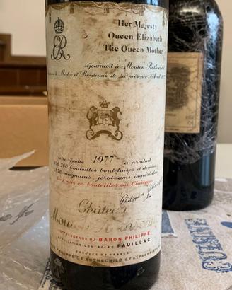 n. 2 bottiglie di vino da collezione