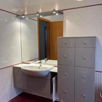 Mobile bagno completo di specchio luci e lavandino