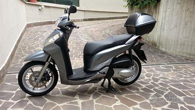 Honda SH 300 i ABS