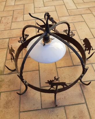 Lampadario Ferro Battuto stile medievale paralume