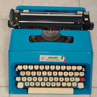 Macchina da scrivere Olivetti