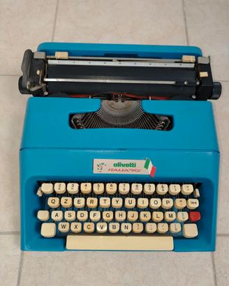 Macchina da scrivere Olivetti
