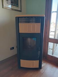 stufa a pellet MCZ POLAR NOVA MULTIAIR