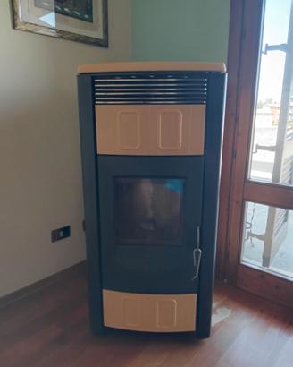 stufa a pellet MCZ POLAR NOVA MULTIAIR