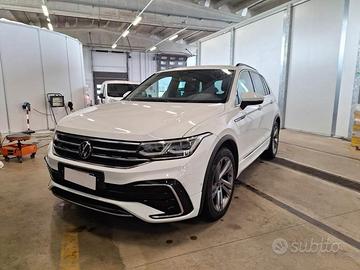 Volkswagen Tiguan 2.0 tdi scr R-Line 150cv dsg