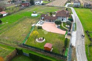 BIFAMILIARE A SAN GIORGIO IN BOSCO