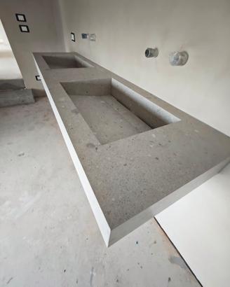 Lavandino in gres porcellanato bagno 