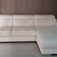 Divano con chaise longue