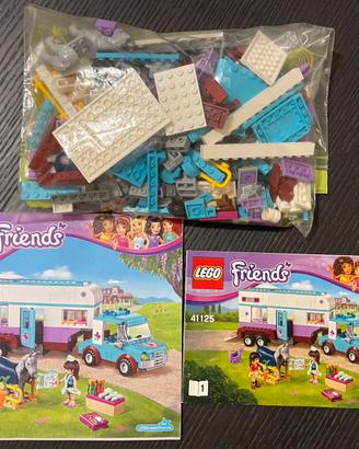 LEGO Friends 41125 - Rimorchio Veterinario