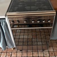 Gas 4 fuochi con forno Smeg