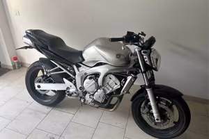 Yamaha fz6 2005