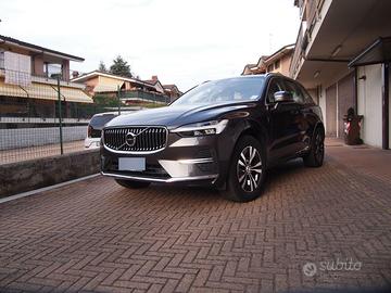 Volvo XC60 T6 AWD Recharge Core  
