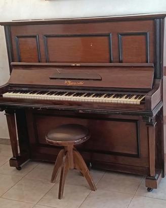 Pianoforte W. Midgley & Sons