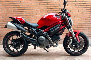 Ducati Monster 796