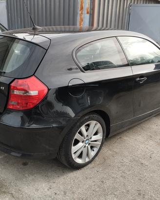 Ricambi BMW E81 118 D 3 porte del 2009 motore 2.0 