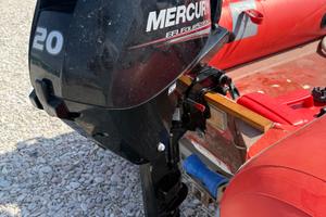 Motore mercury  20 cv