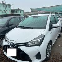 Toyota Yaris 1.5 Hybrid 5 porte Cool ok neo patent