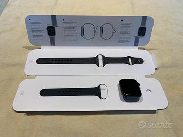 Apple Watch SE (2º Gen) - Da Riparare / Ricambi