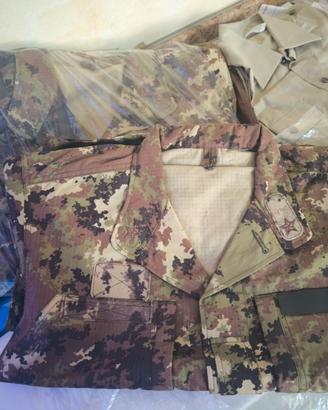 Divisa mimetica esercito italiano scarpe e camicia