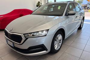 SKODA Octavia 2.0 TDI EVO SCR 150 CV DSG Executi