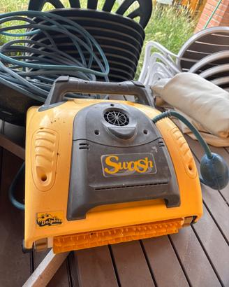 Robot piscina dolphin swash
