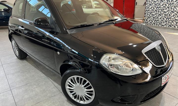 Lancia Ypsilon 1.2 60 CV - ELLE - 2010