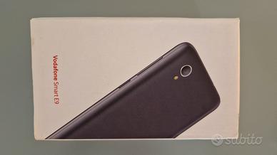Vodafone E9 - colore grigio