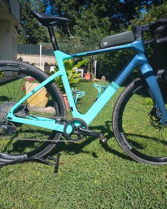 Bianchi Arcadex gravel