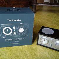 Radiosveglia Tivoli Model Three BT