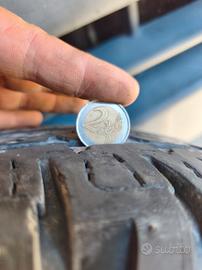 4 pneumatici Michelin agilis camping  215 75  16CP