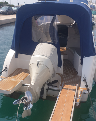 Saver 690 cabin