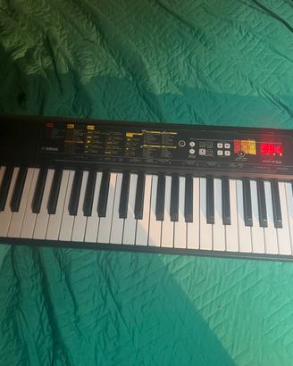 Pianola yamaha 61 tasti