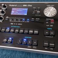 ROLAND BK-7m